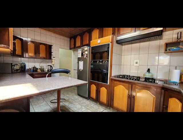 4 BEDROOM HOUSE FOR SALE IN VERWOERDPARK